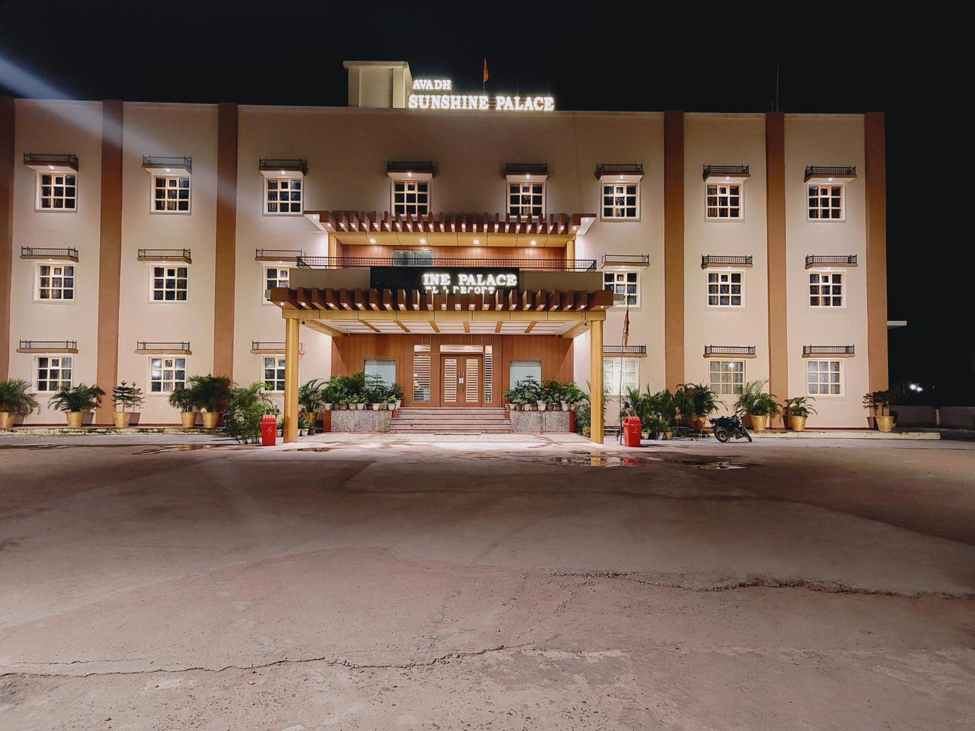 Avadh Sunshine Palace Hotel And Resort Ayodhya Luaran gambar