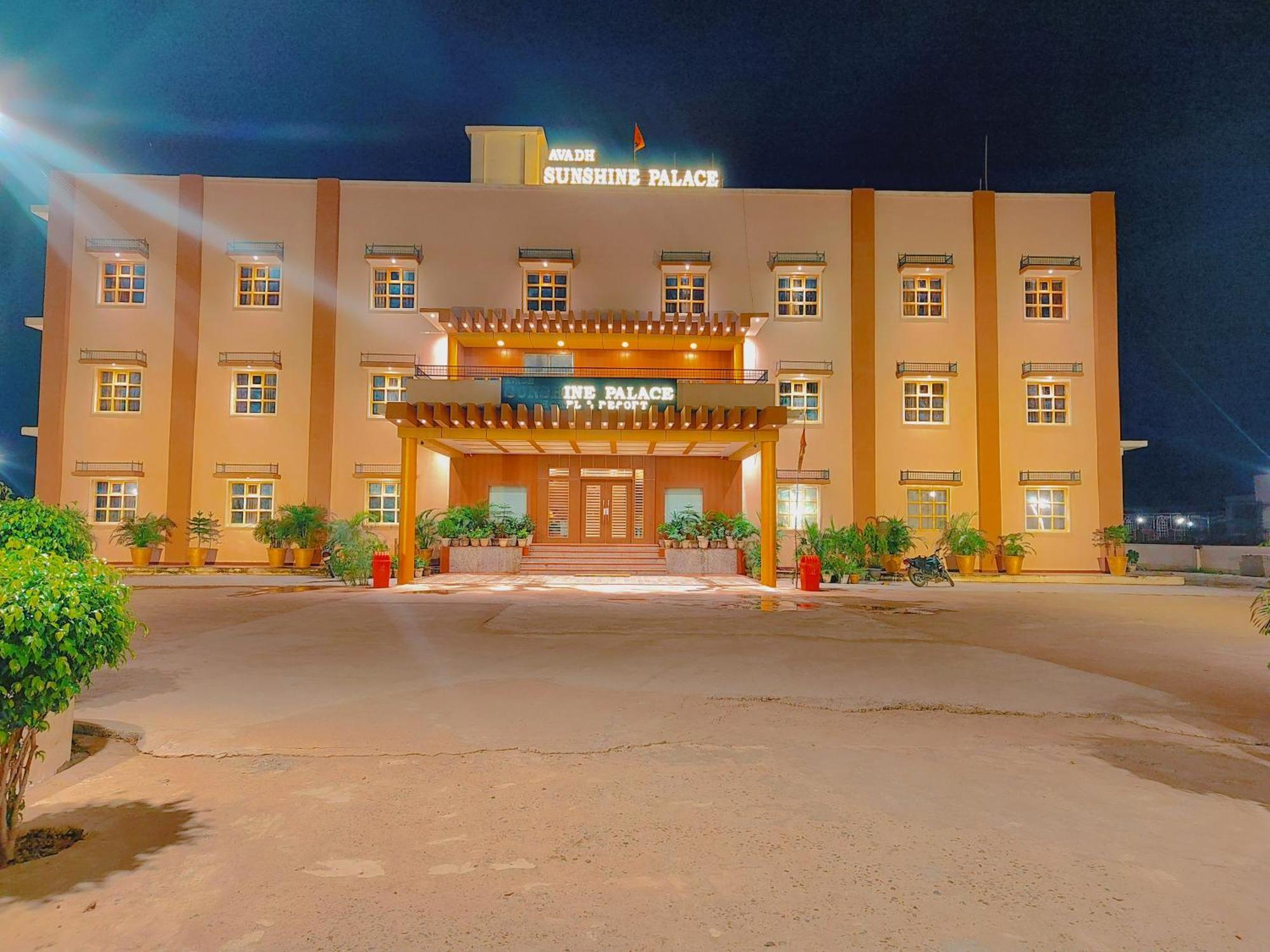 Avadh Sunshine Palace Hotel And Resort Ayodhya Luaran gambar