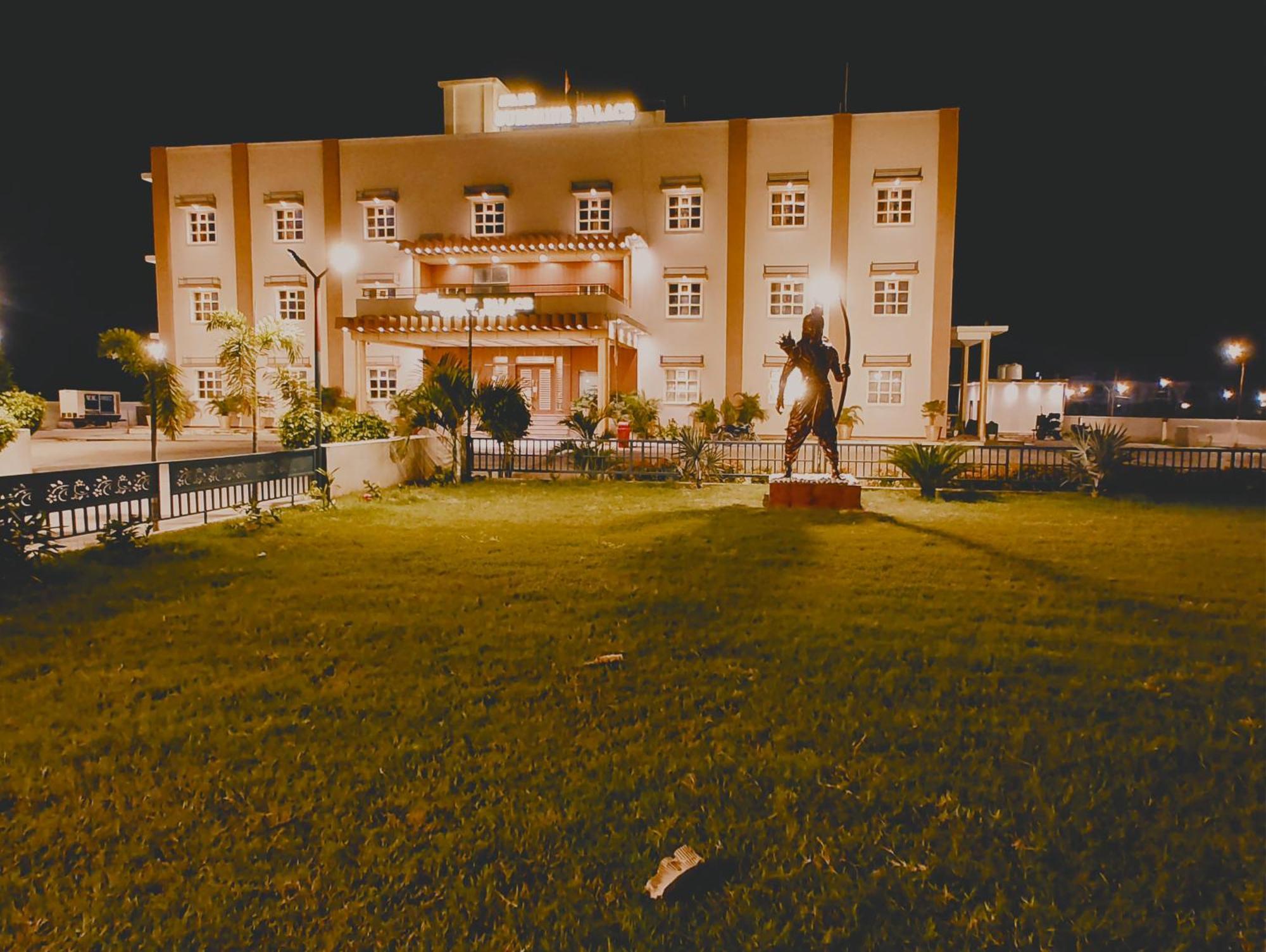 Avadh Sunshine Palace Hotel And Resort Ayodhya Luaran gambar