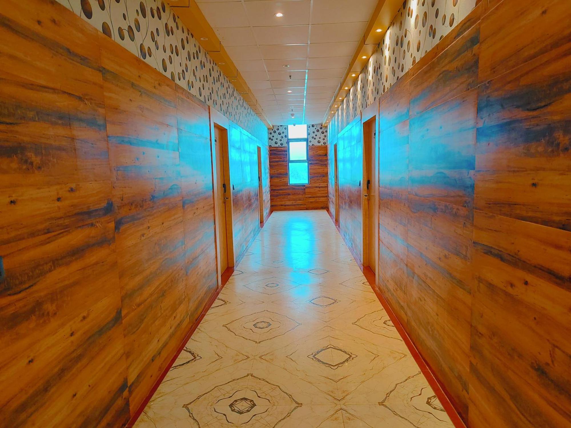 Avadh Sunshine Palace Hotel And Resort Ayodhya Luaran gambar