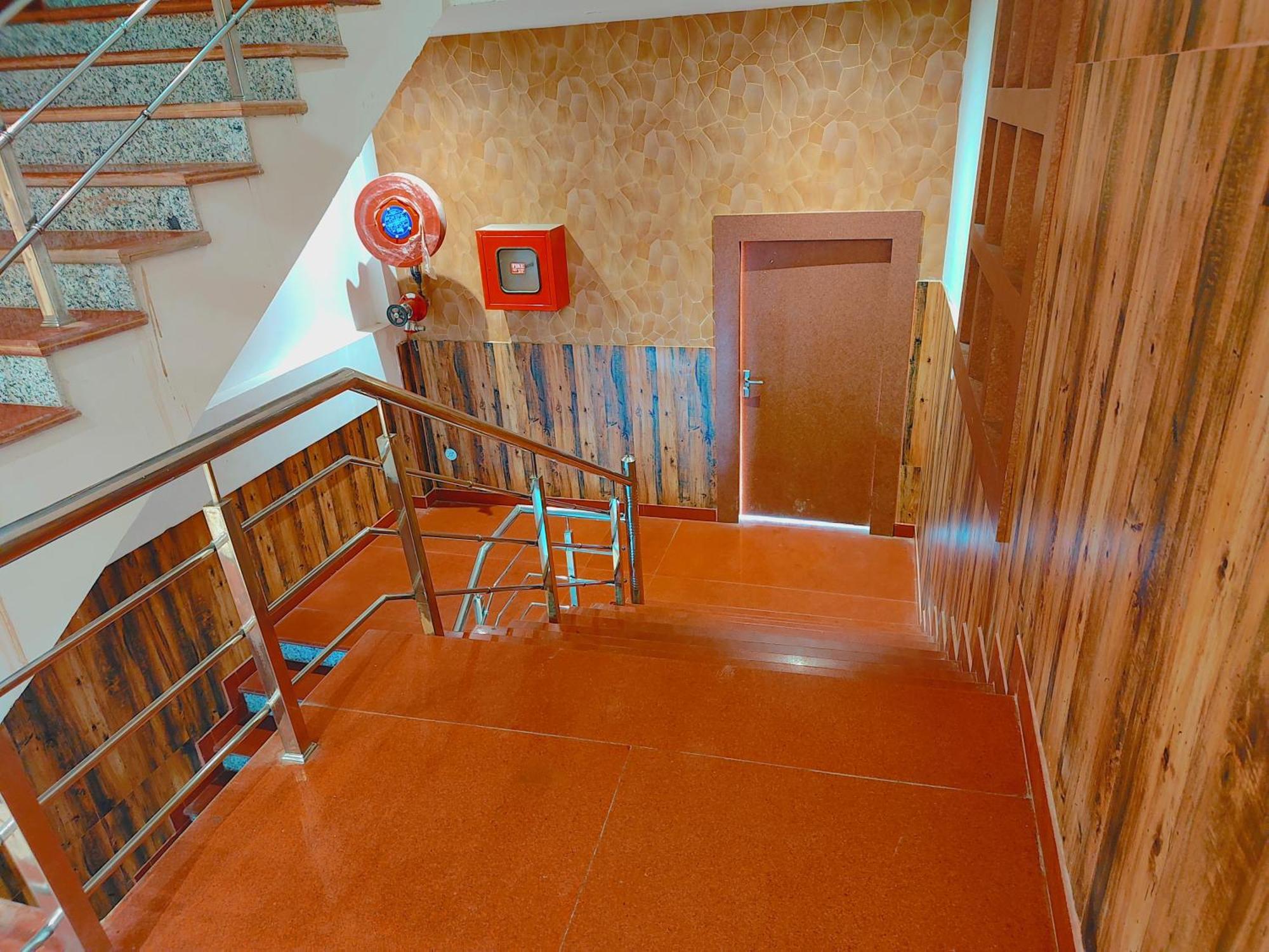 Avadh Sunshine Palace Hotel And Resort Ayodhya Luaran gambar